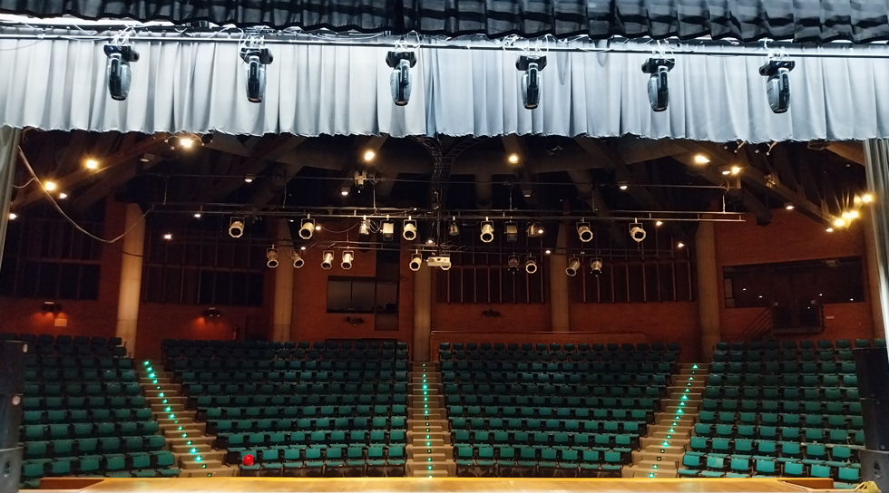 Foto del teatro del CCPE visto desde el escenario